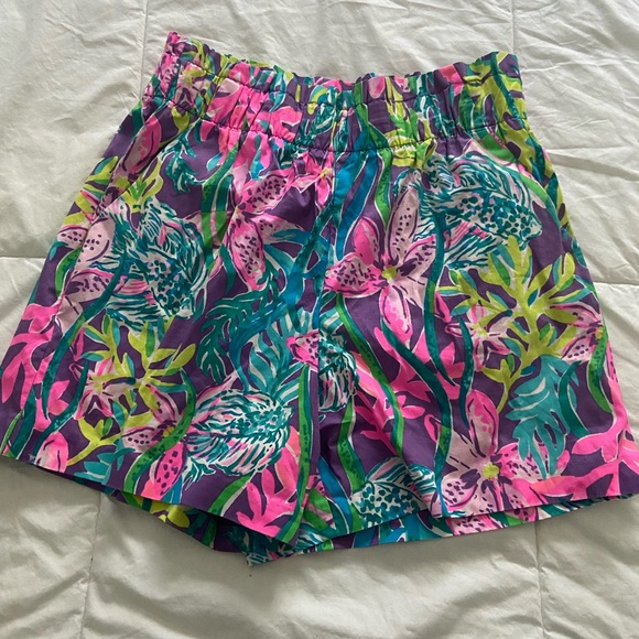 Lilly Pulitzer Multicolor Floral Shorts - Picture 1 of 3